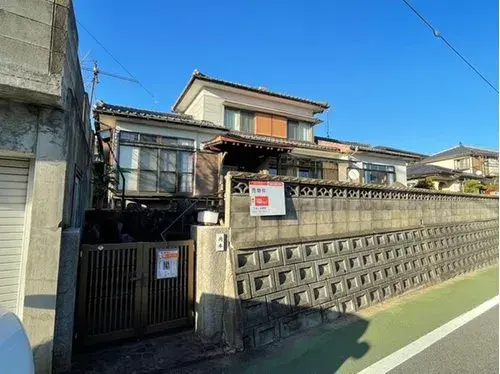 Akiya in Ōmura