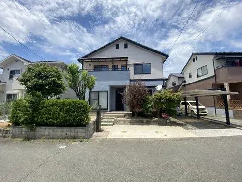 Akiya in Pueblo de Ozu