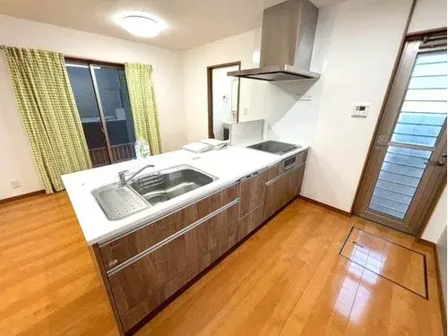 Kagoshima Prefecture Kagoshima City 4LDK Property (11)
