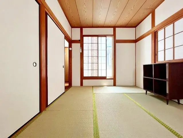Slide 4