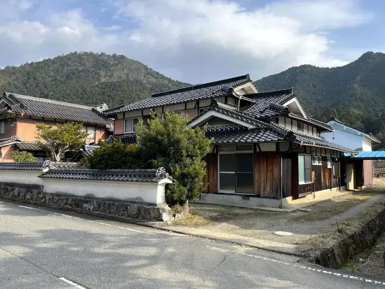 Akiya in 丹波市