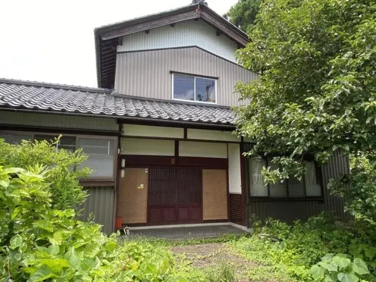 Akiya in Echizen
