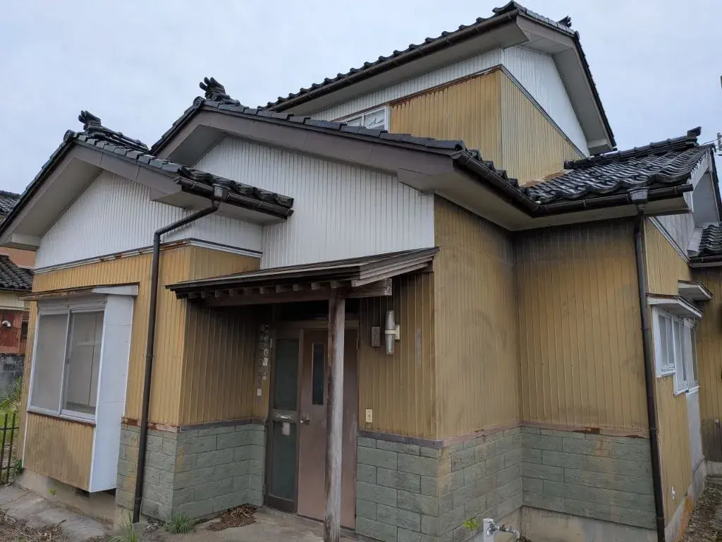 Akiya in 魚津市