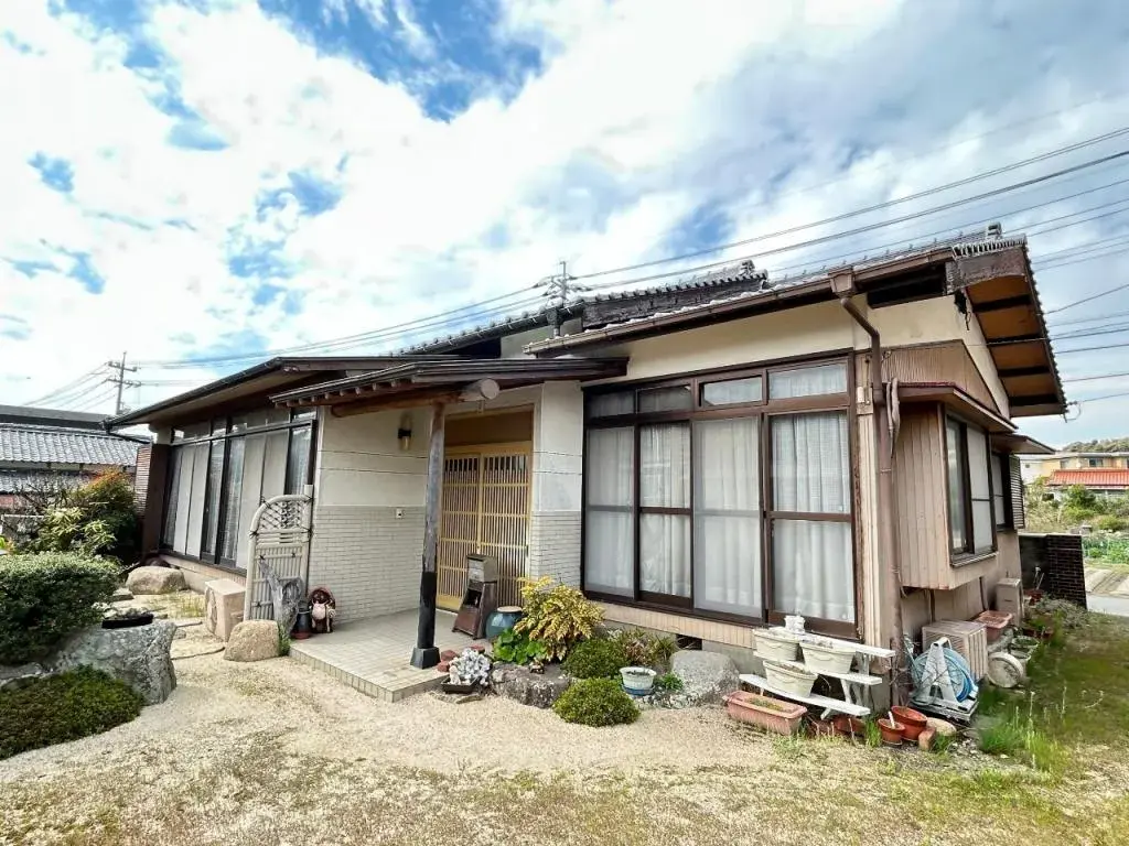 Akiya in Hofu
