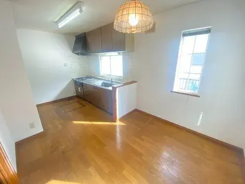 Hokkaido Hokuto 2-Story Residence with 15-Tatami LDK (3)