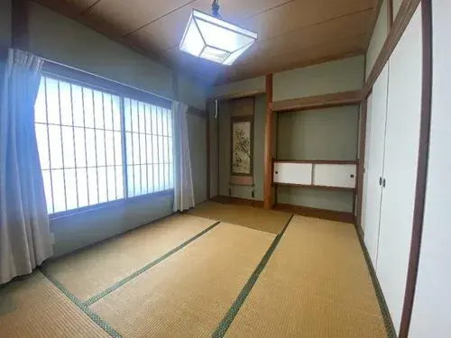 Hokkaido Hokuto 2-Story Residence with 15-Tatami LDK (4)