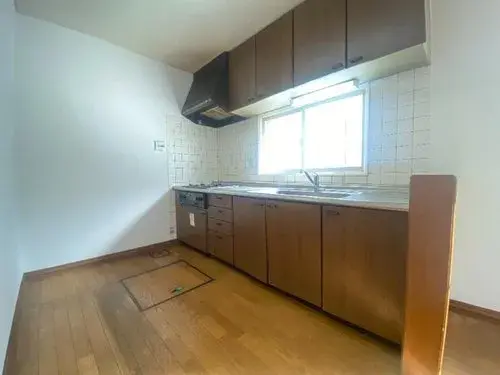 Hokkaido Hokuto 2-Story Residence with 15-Tatami LDK (5)