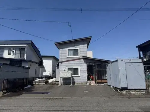 [4LDK Property] Asahikawa City Hokkaido (2)