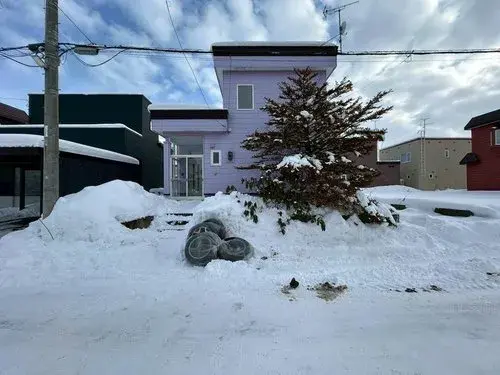 Akiya in Ebetsu