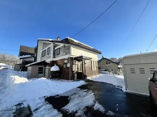 Akiya in Iwamizawa