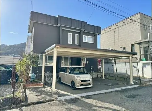 Akiya in 札幌市
