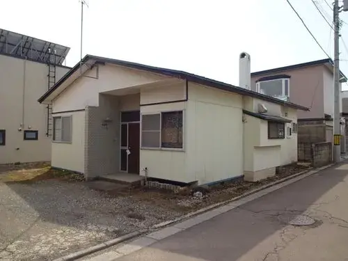 Akiya in Hakodate