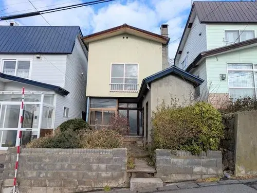 Akiya in Otaru