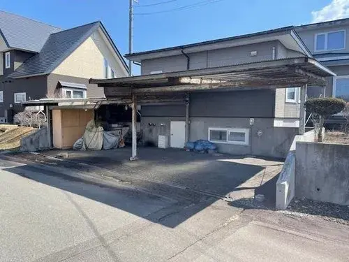 5LDK Property Shinhidaka-cho Hokkaido (2)