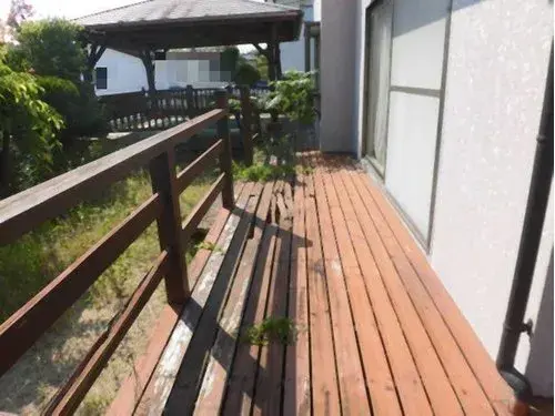 Slide 9