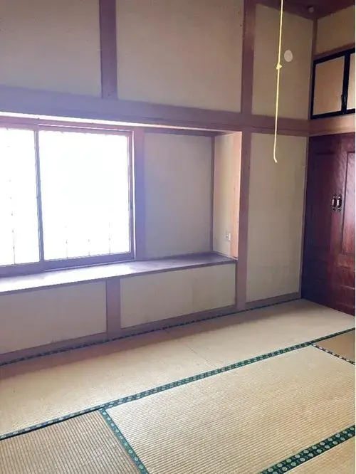 Slide 4