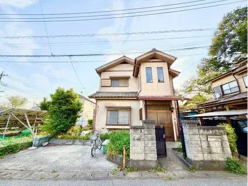 Akiya in Koga