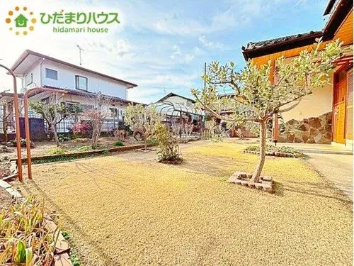 Slide 4