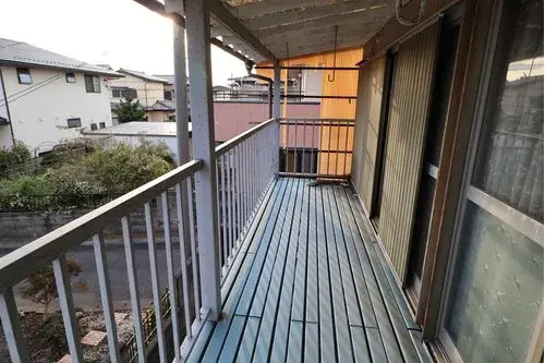 Slide 4