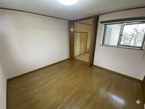 Séjour/Salle à manger/Cuisine de 15 tatamis et plus, Propriété de 2 étages, Ville d'Utsunomiya, Préfecture de Tochigi (2)