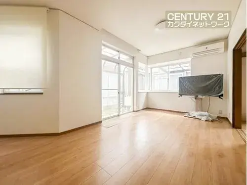 Casa de dos plantas con habitaciones grandes y almacenamiento Kuki City Saitama Prefecture (2)