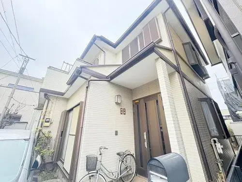 Akiya in Fujimi