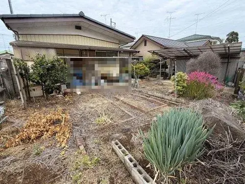 Akiya in Kazo