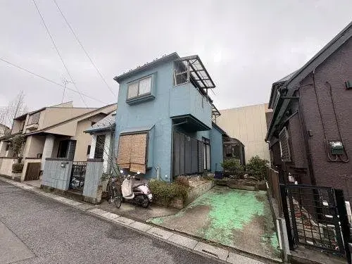 Akiya in Kuki