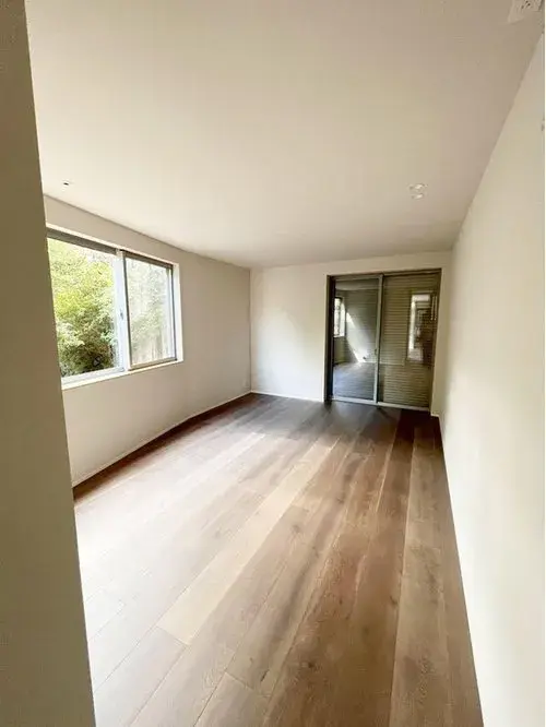 Kanagawa Prefecture Oiso-machi Open-Ceiling LDK Property (4)