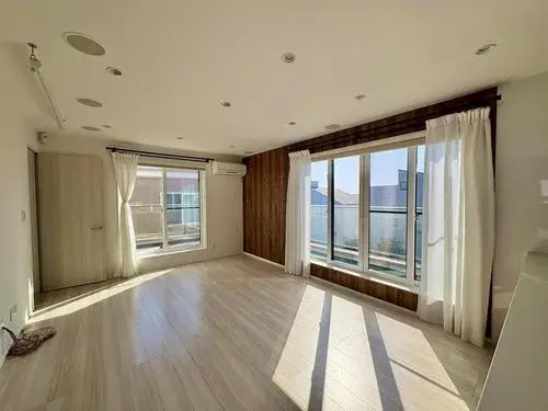4LDK+S Detached House in Yokosuka City, Kanagawa Prefecture (12)