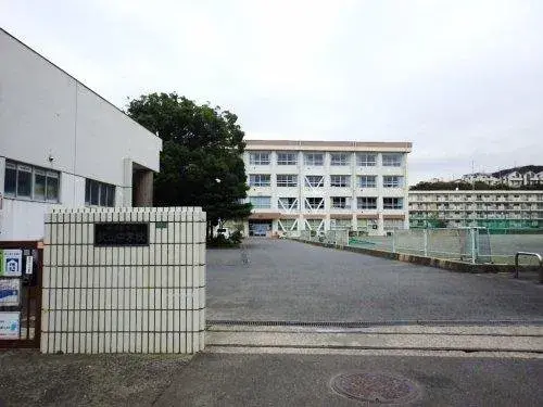 4LDK Property in Yokosuka City, Kanagawa Prefecture (20)