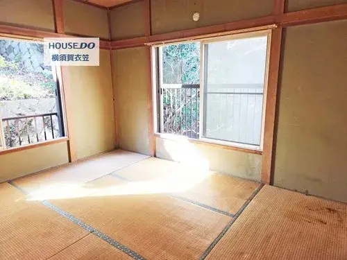 Akiya in Yokosuka