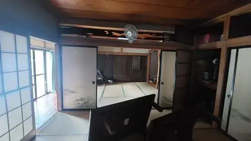 Slide 0
