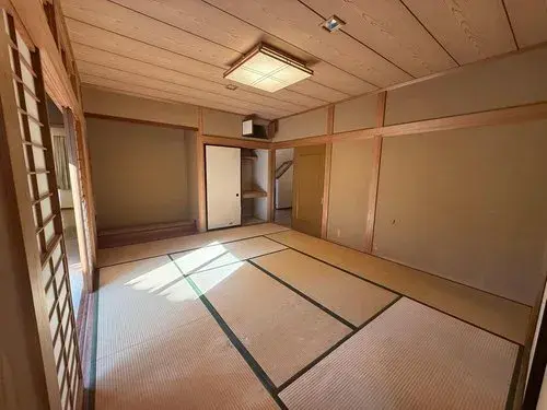 静岡県静岡市5LDK+2S物件 (2)
