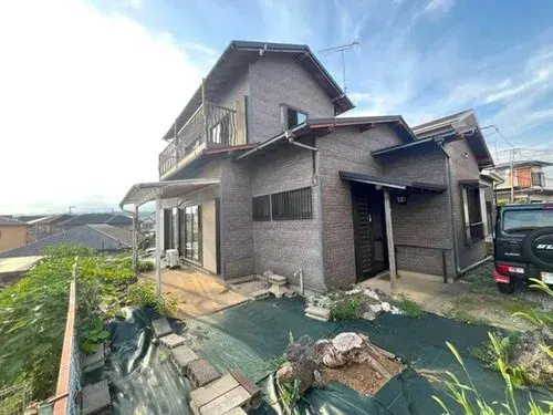 Akiya in Iwata