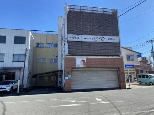 Akiya in Fuji