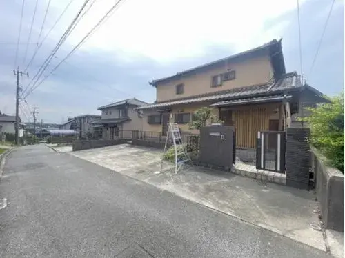 Akiya in Ville de Chita
