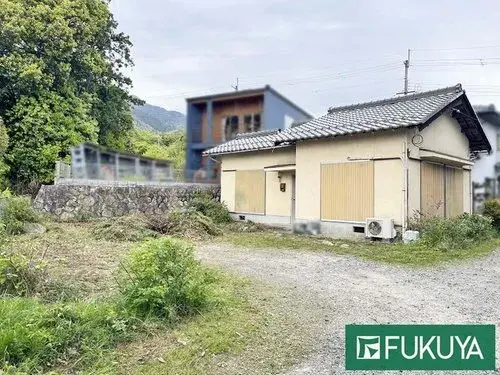 Akiya in Otsu