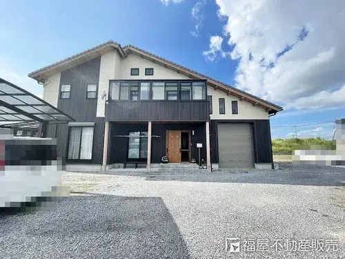 Akiya in Higashiōmi
