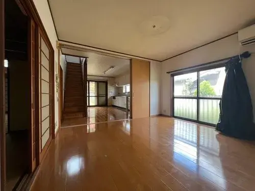 Slide 4