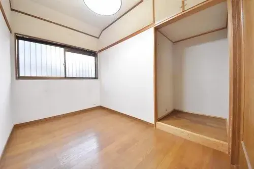5DK+S Property Toyonaka City Osaka Prefecture (11)