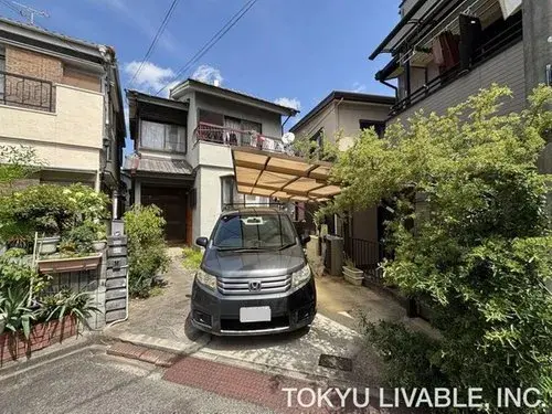 Akiya in Hirakata