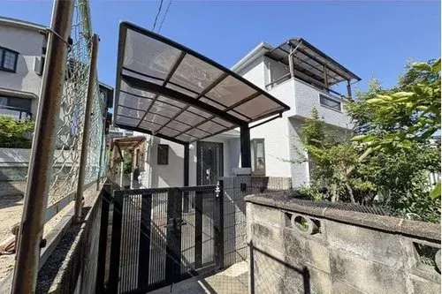 Akiya in Takatsuki