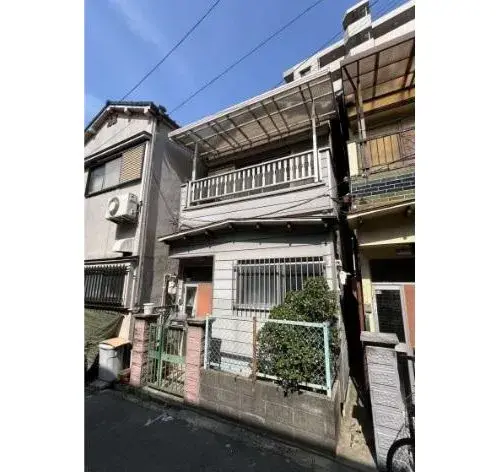 Akiya in Osaka