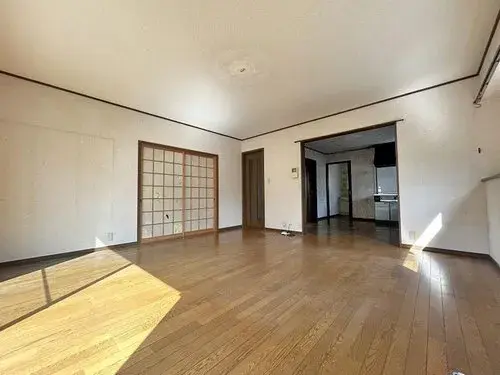 Slide 4