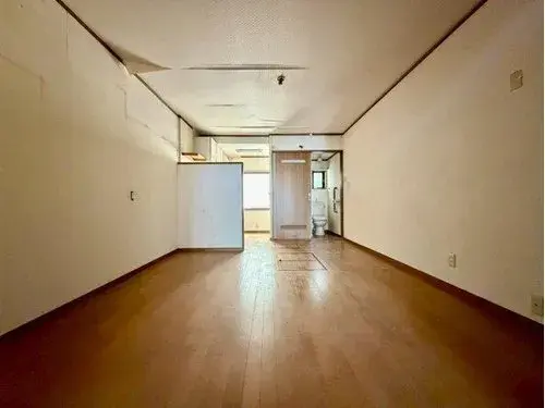 3LDK+S Property Neyagawa City Osaka Prefecture (9)