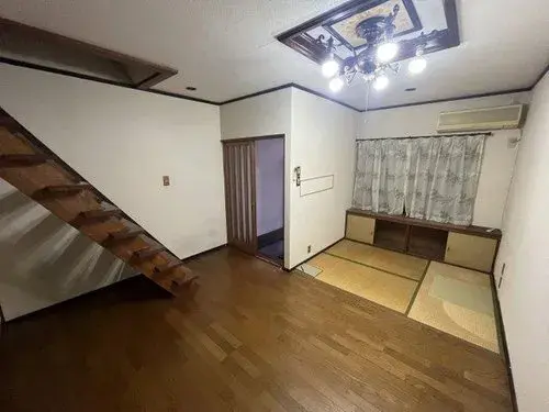 2-Bedroom 2-Story House Sakai City Osaka Prefecture (2)