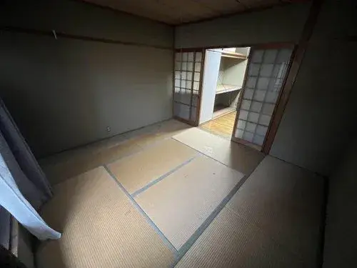 2-Bedroom 2-Story House Sakai City Osaka Prefecture (3)