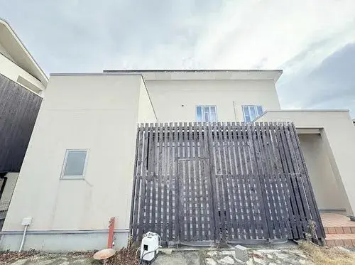 Akiya in Kaizuka