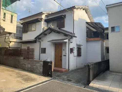 Akiya in Hirakata